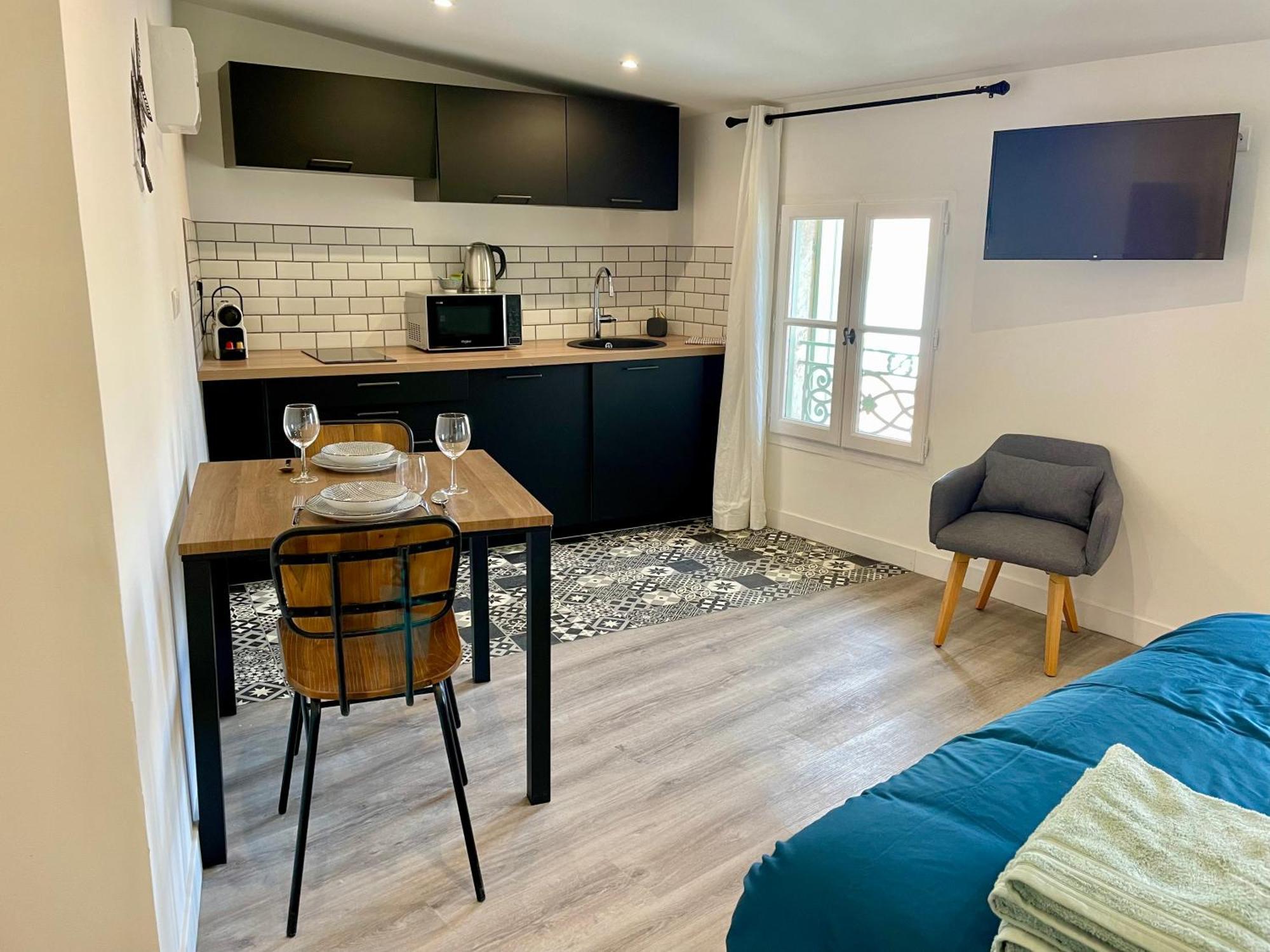 Moulin 1- Appartement Arenes Romaines - Beziers Centre - Wifi - Tv Connectee Zimmer foto